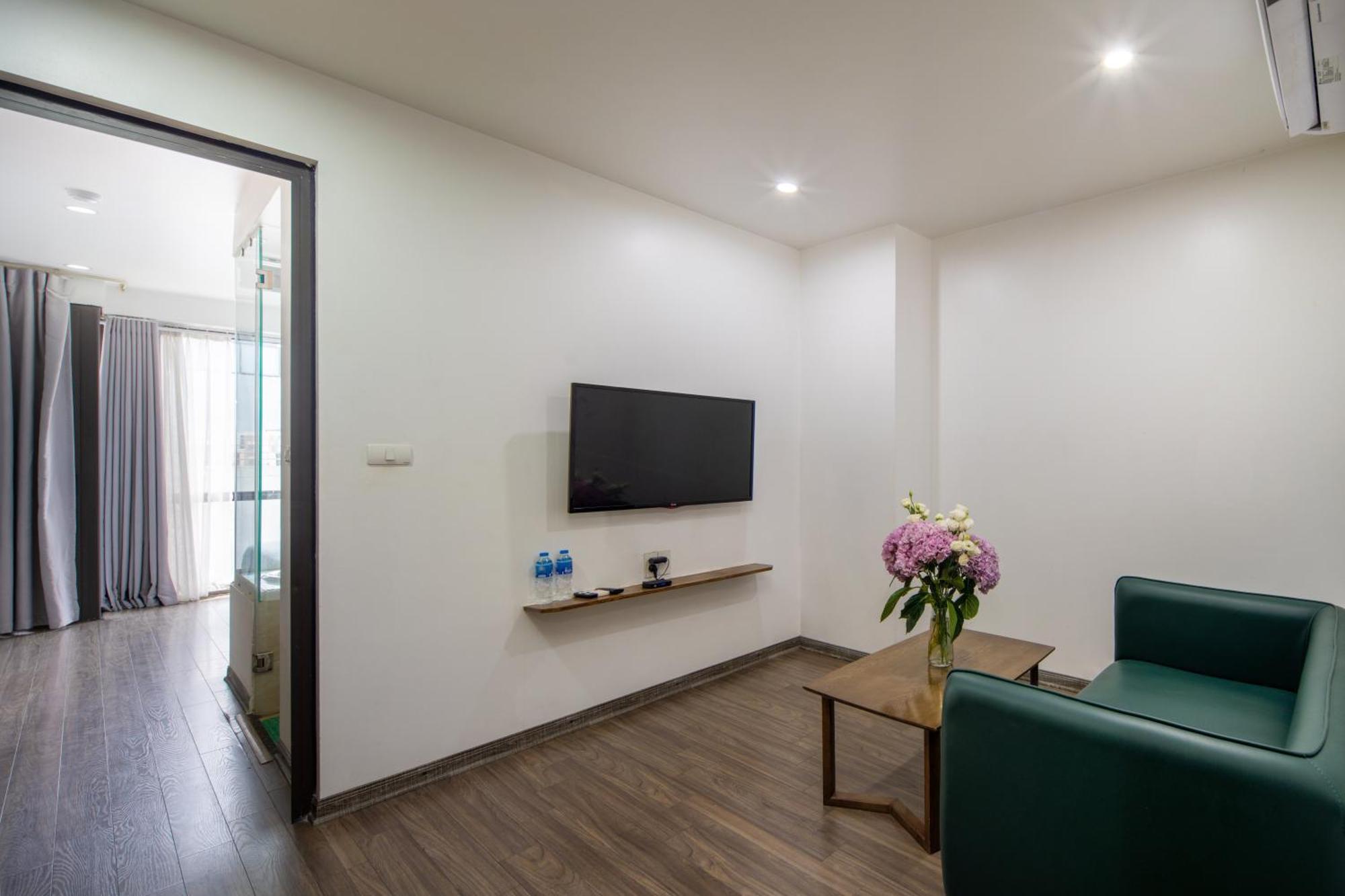 Granda Suites Hanoi Buitenkant foto